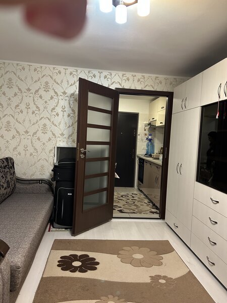 Metalurgiei, metrou Dimitrie Leonida