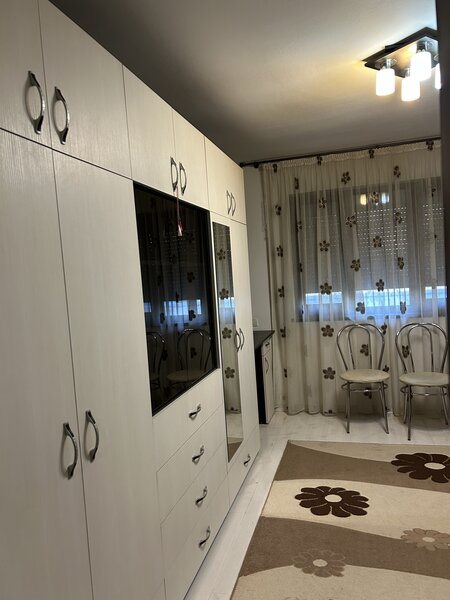 Metalurgiei, metrou Dimitrie Leonida